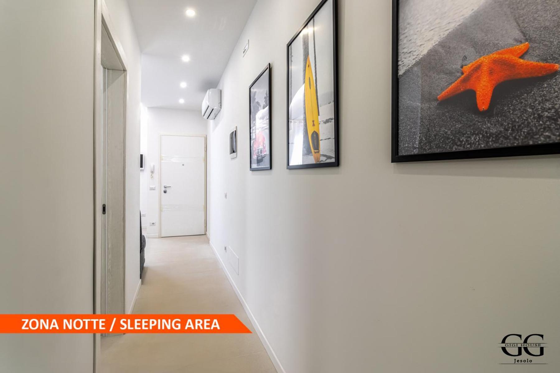 Gigi House -Appartamento Piazza Mazzini- 200M Dal Mare Lido di Jesolo Exteriör bild