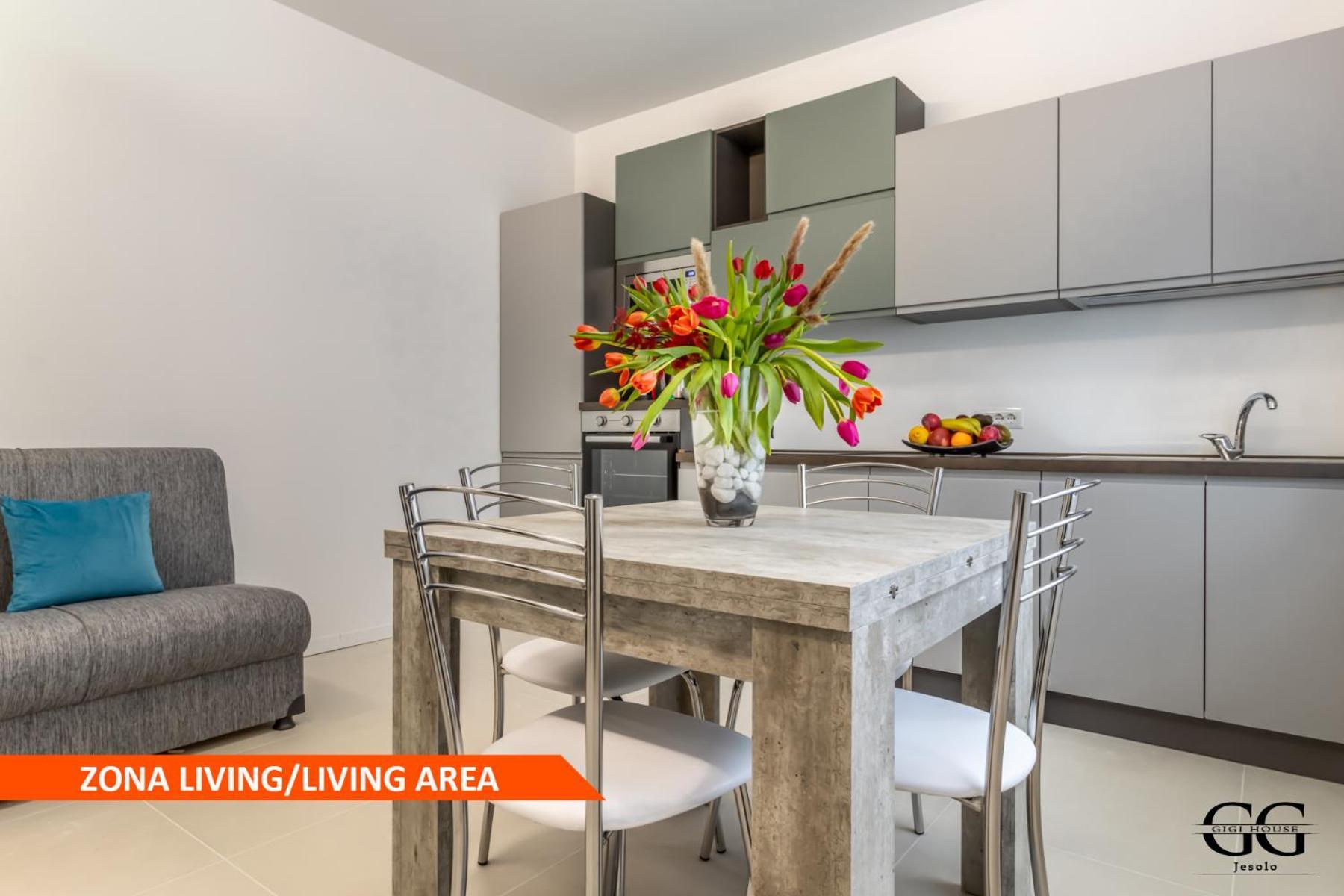 Gigi House -Appartamento Piazza Mazzini- 200M Dal Mare Lido di Jesolo Exteriör bild